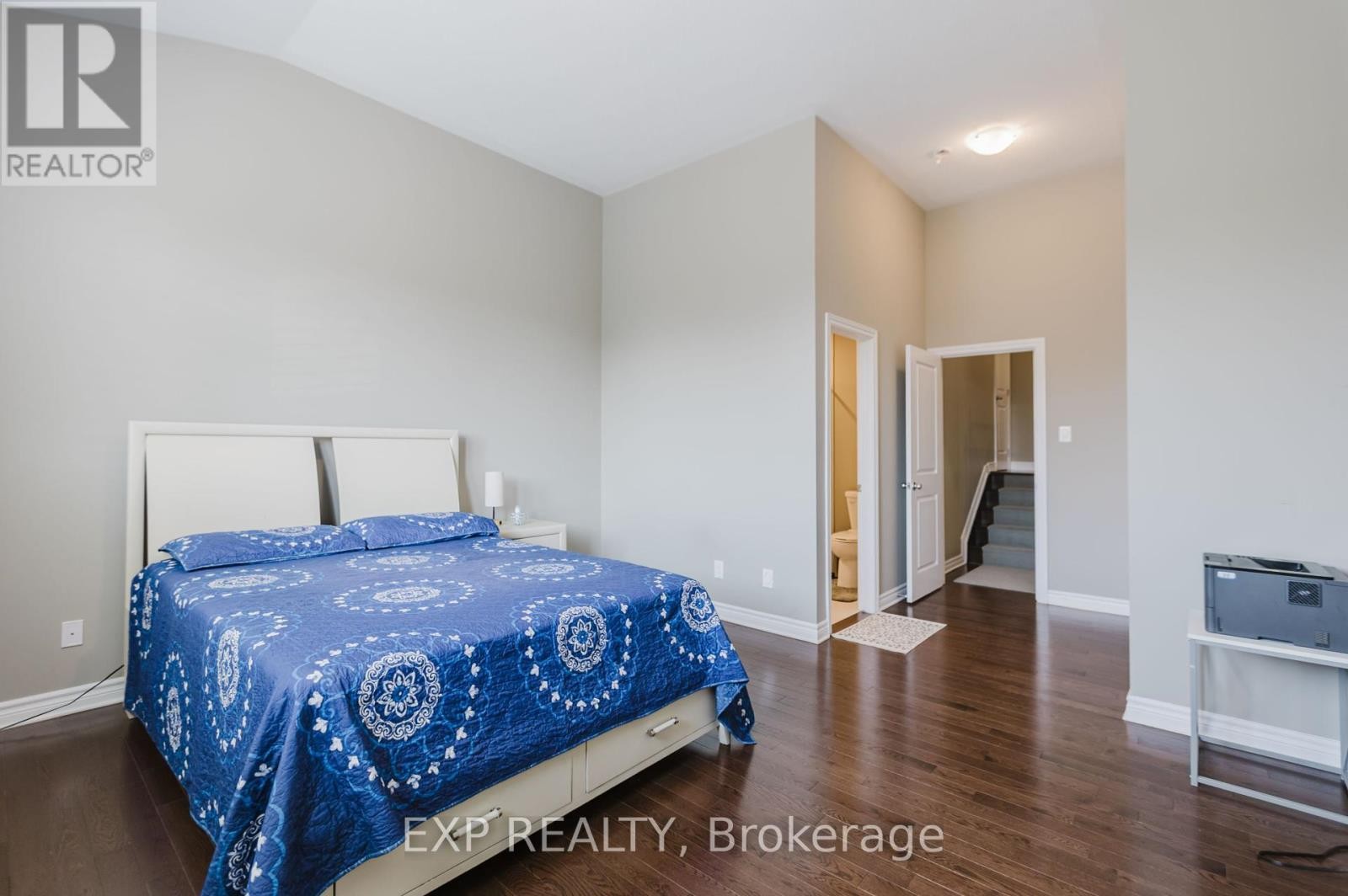












39 CLONFADDA TERRACE

,
Ottawa,




Ontario
K2J6E9

