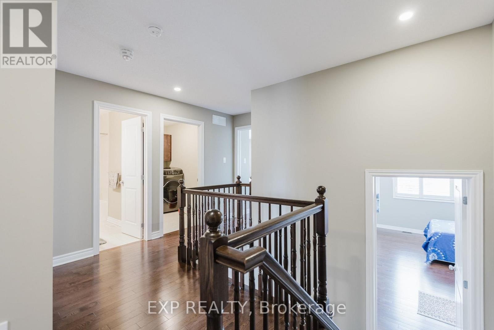 












39 CLONFADDA TERRACE

,
Ottawa,




Ontario
K2J6E9

