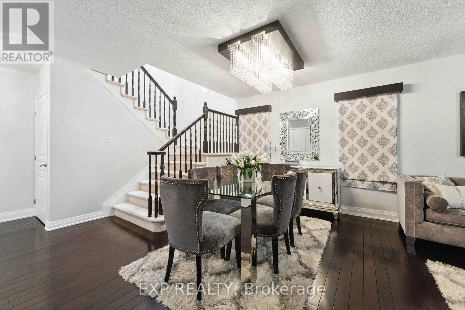 












316 WILD IRIS AVENUE

,
Ottawa,




Ontario
K1T0B6


