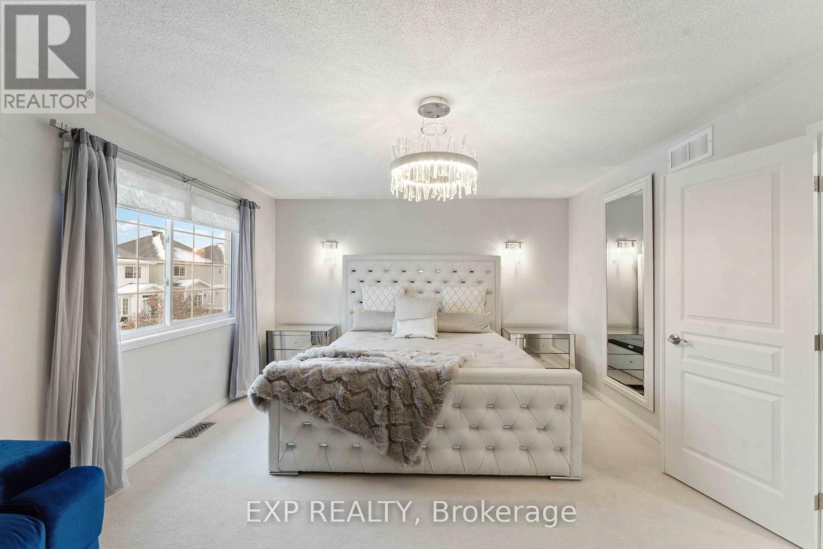 












316 WILD IRIS AVENUE

,
Ottawa,




Ontario
K1T0B6


