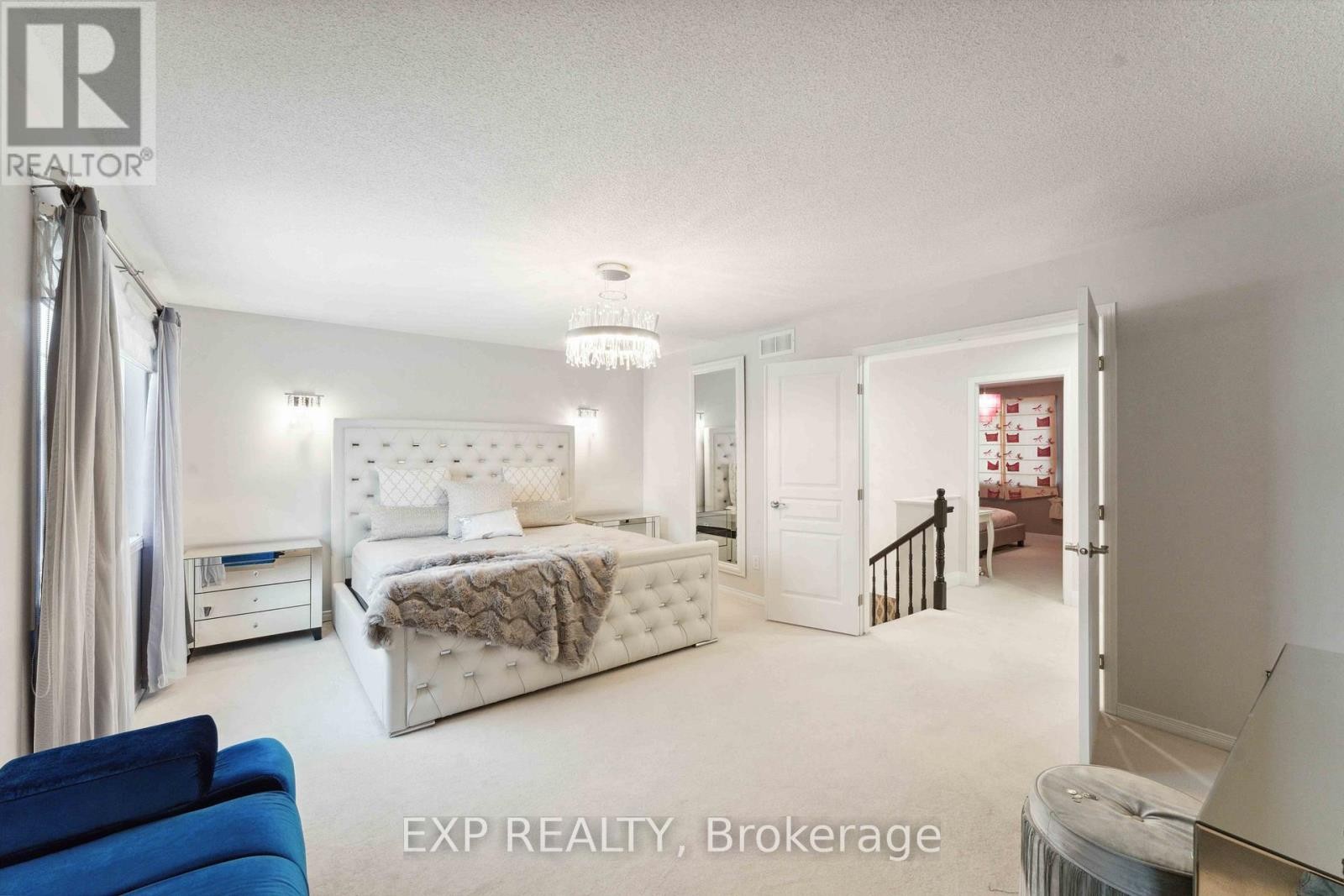 












316 WILD IRIS AVENUE

,
Ottawa,




Ontario
K1T0B6


