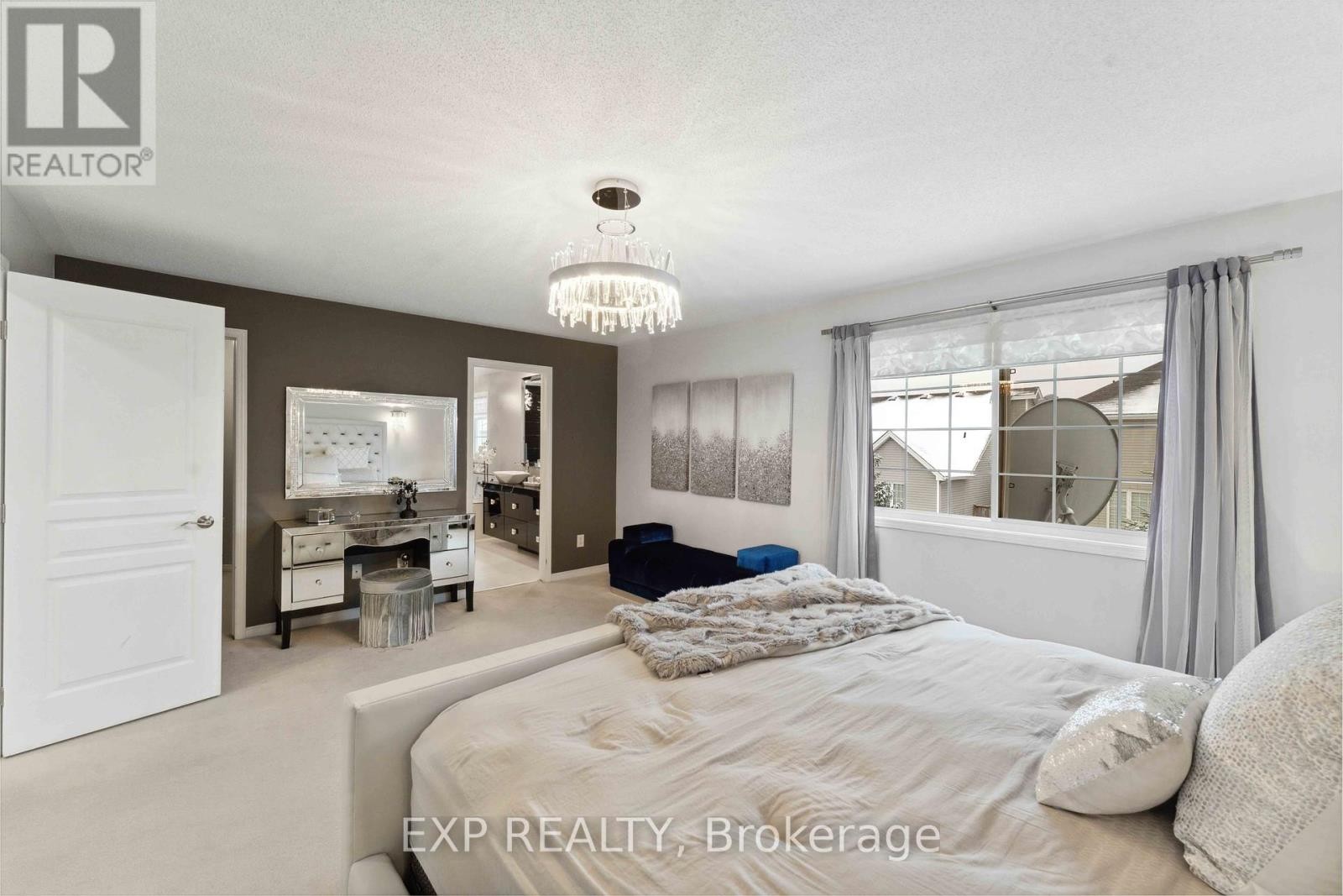 












316 WILD IRIS AVENUE

,
Ottawa,




Ontario
K1T0B6

