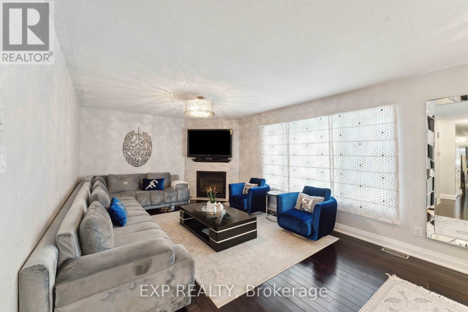 












316 WILD IRIS AVENUE

,
Ottawa,




Ontario
K1T0B6

