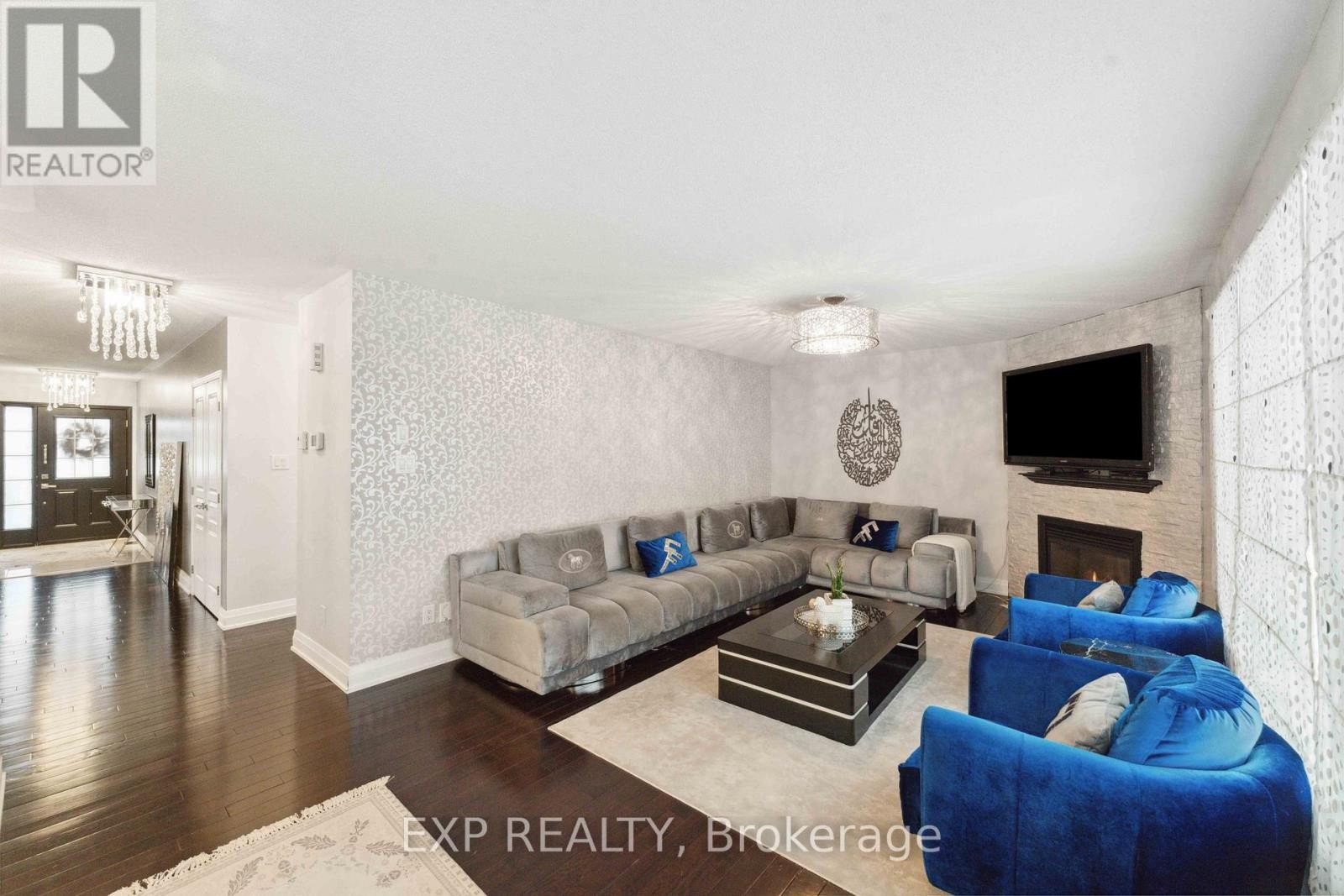 












316 WILD IRIS AVENUE

,
Ottawa,




Ontario
K1T0B6


