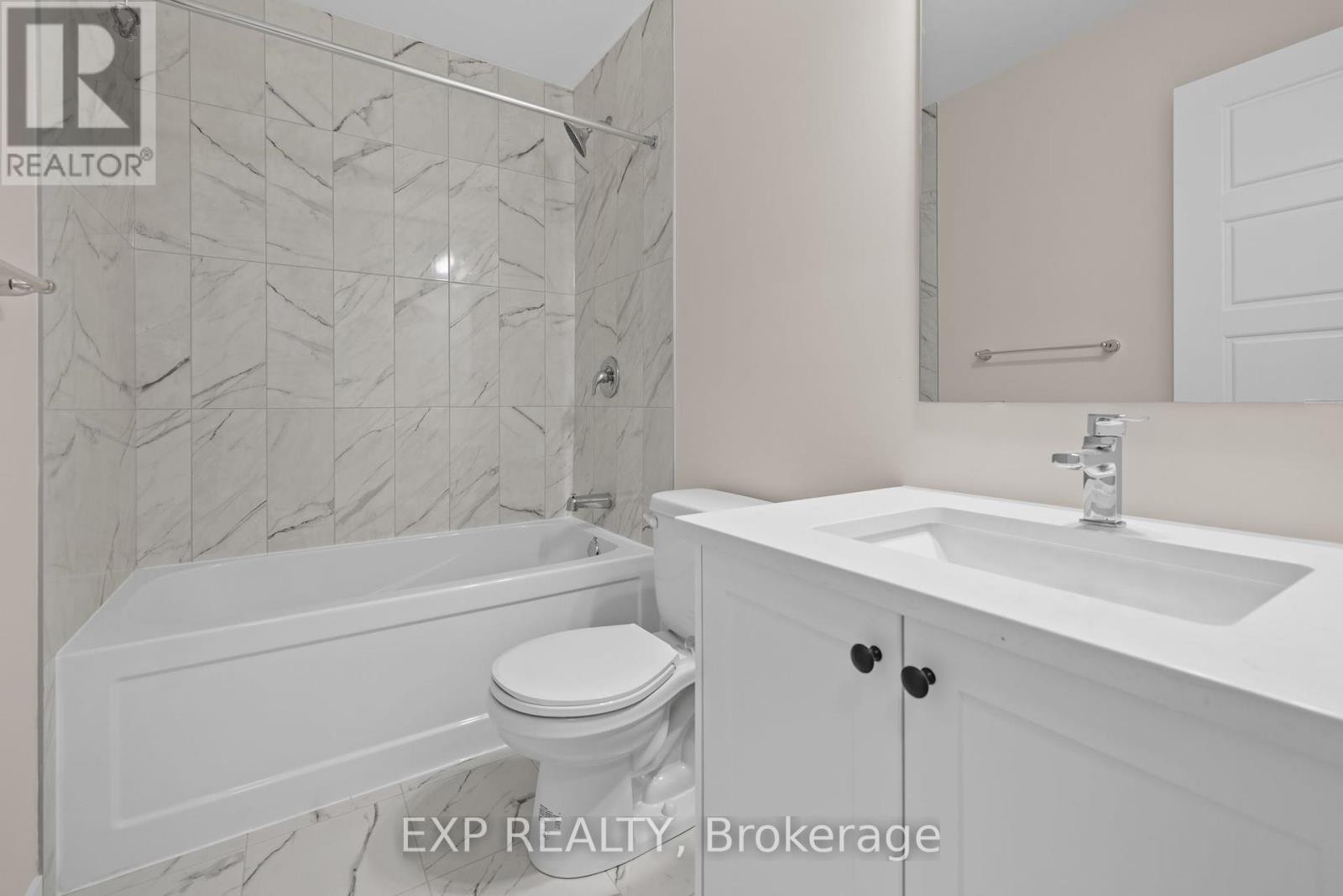 












618 PARNIAN PRIVATE

,
Ottawa,




Ontario
K2J7K6

