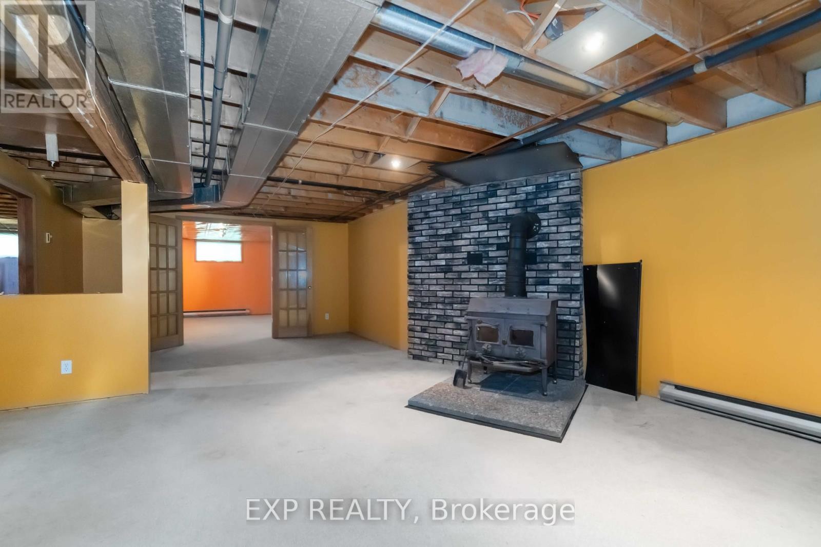 












13800 COUNTY 13 ROAD

,
North Dundas,




Ontario
K0A1R0

