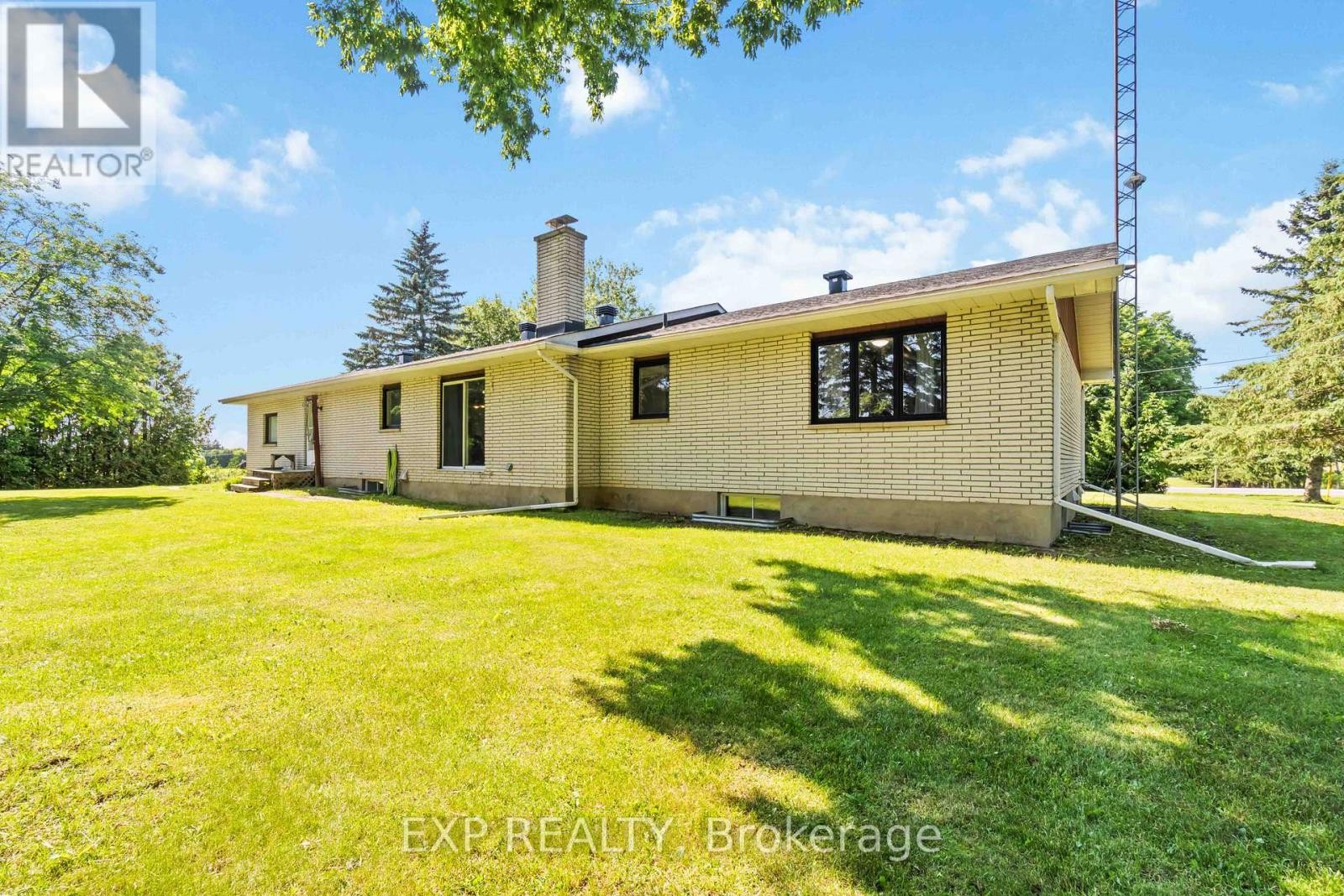 












13800 COUNTY 13 ROAD

,
North Dundas,




Ontario
K0A1R0

