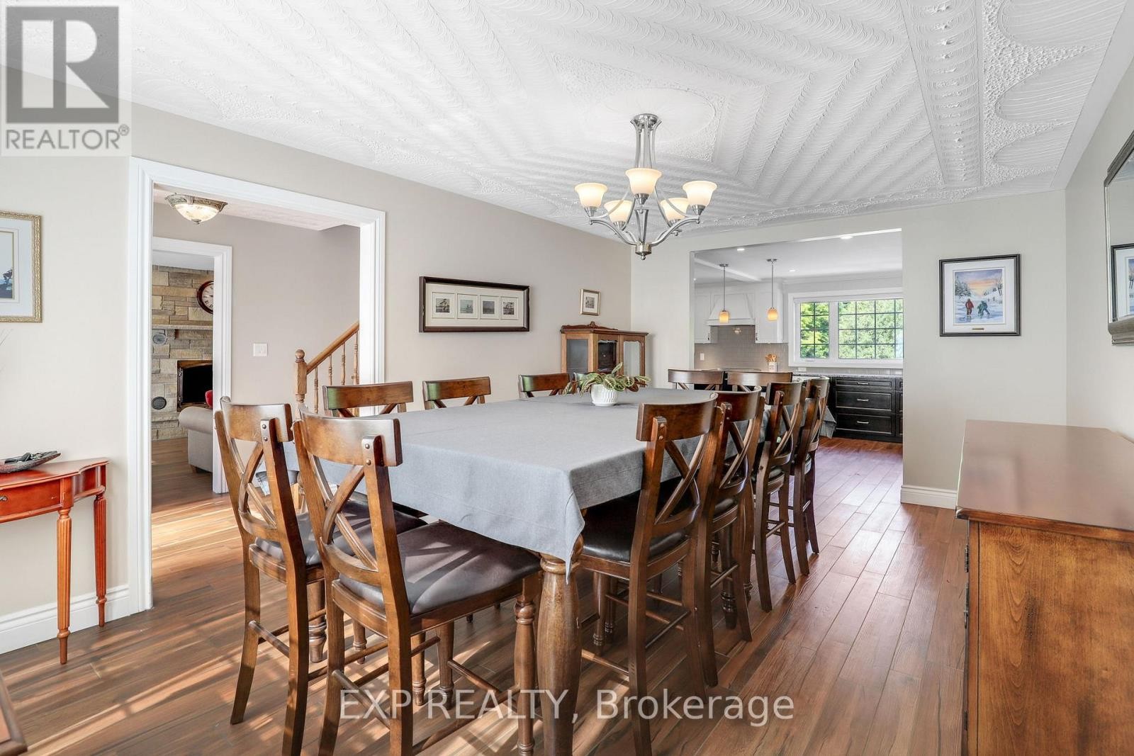 












6385 THIRD LINE ROAD

,
Ottawa,




Ontario
K0A2T0

