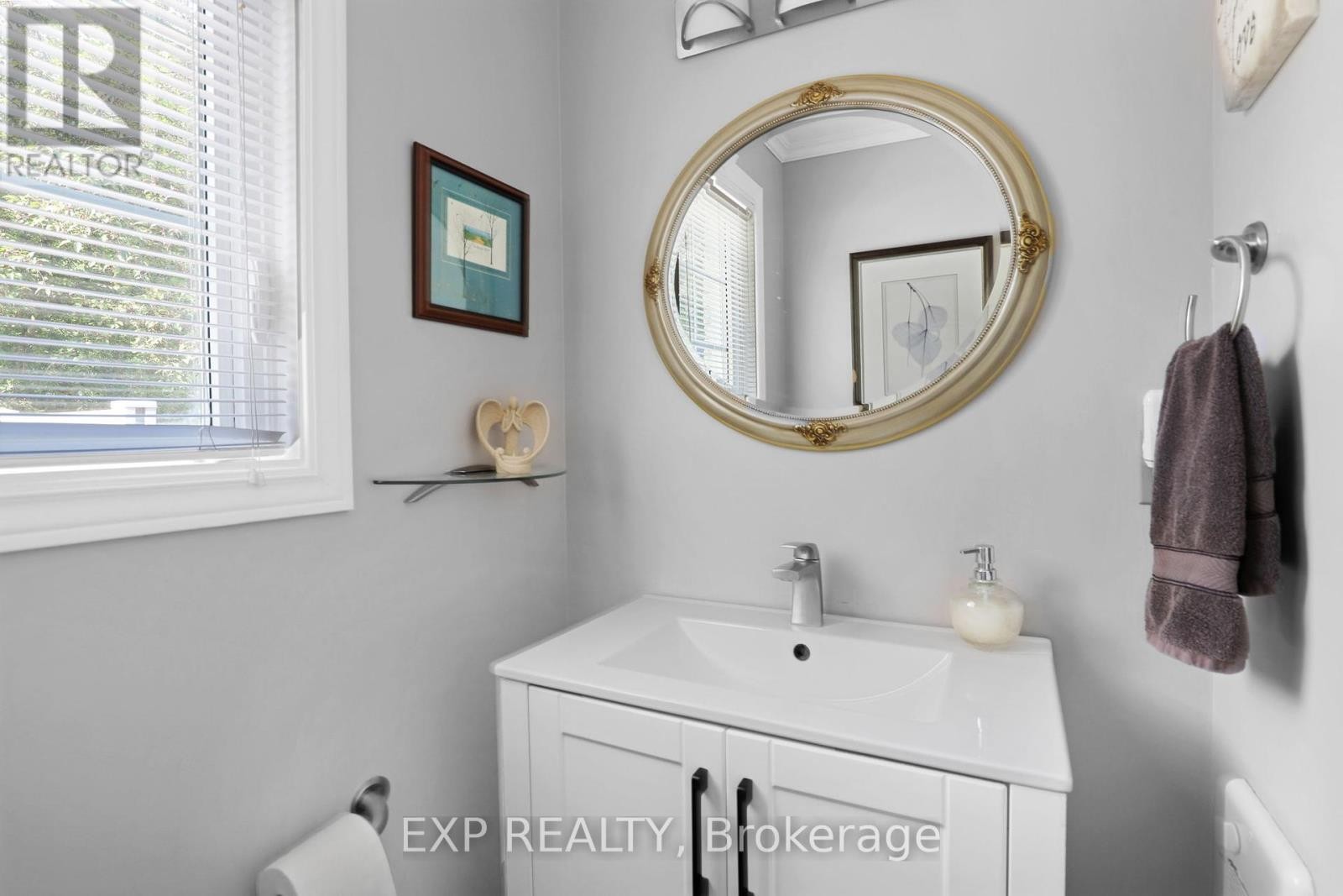 












6385 THIRD LINE ROAD

,
Ottawa,




Ontario
K0A2T0

