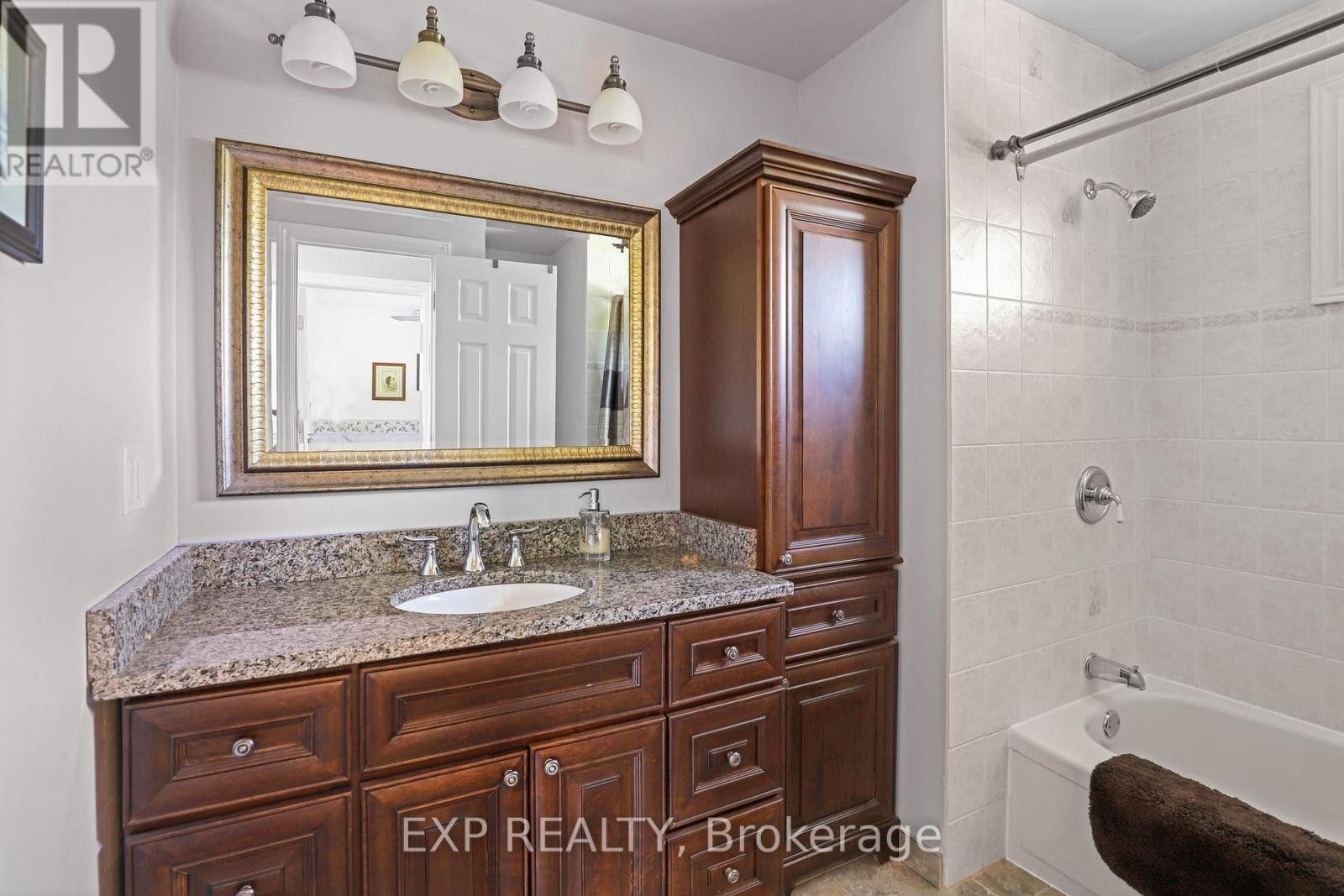 












6385 THIRD LINE ROAD

,
Ottawa,




Ontario
K0A2T0


