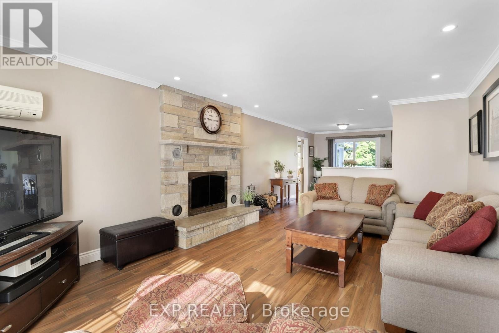 












6385 THIRD LINE ROAD

,
Ottawa,




Ontario
K0A2T0

