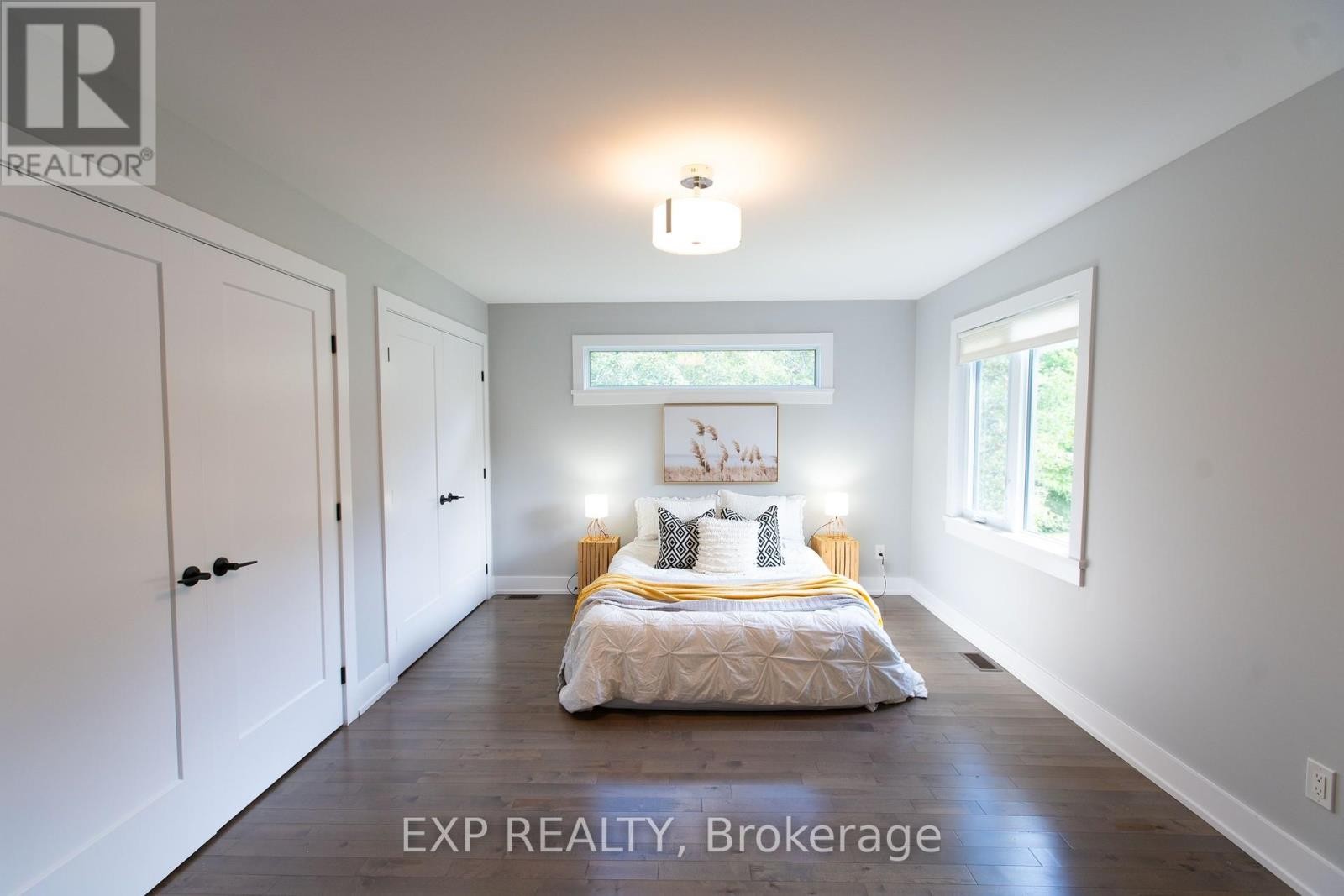 












21A GERVIN STREET

,
Ottawa,




Ontario
K2G0J6

