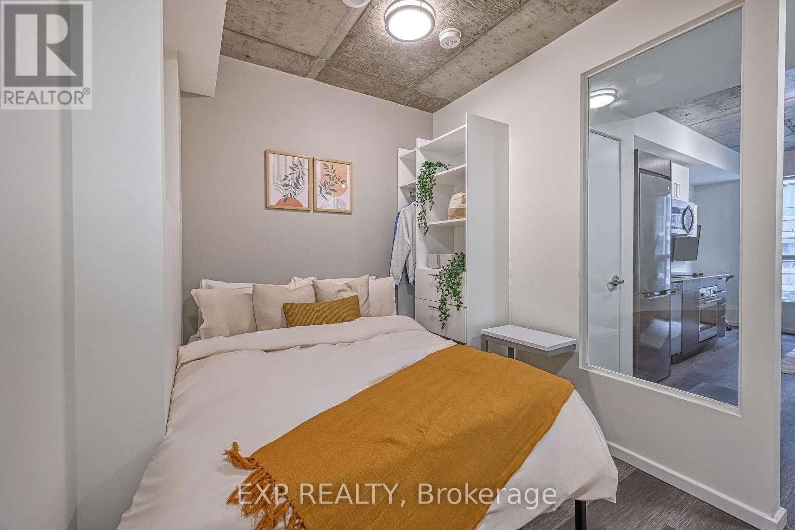 












B607 - 211 BESSERER STREET

,
Ottawa,




Ontario
K1N6A9

