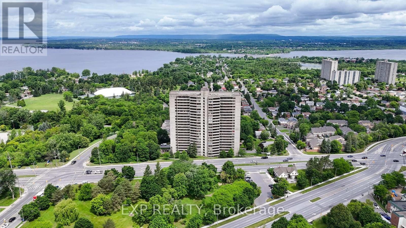












1301 - 415 GREENVIEW AVENUE

,
Ottawa,




Ontario
K2B8G5

