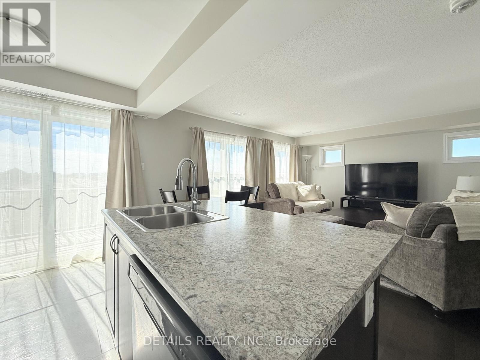 












B - 743 MAGNOLIA STREET

,
Ottawa,




Ontario
K4A3W4

