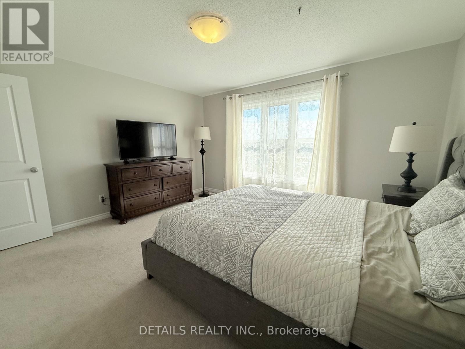 












B - 743 MAGNOLIA STREET

,
Ottawa,




Ontario
K4A3W4

