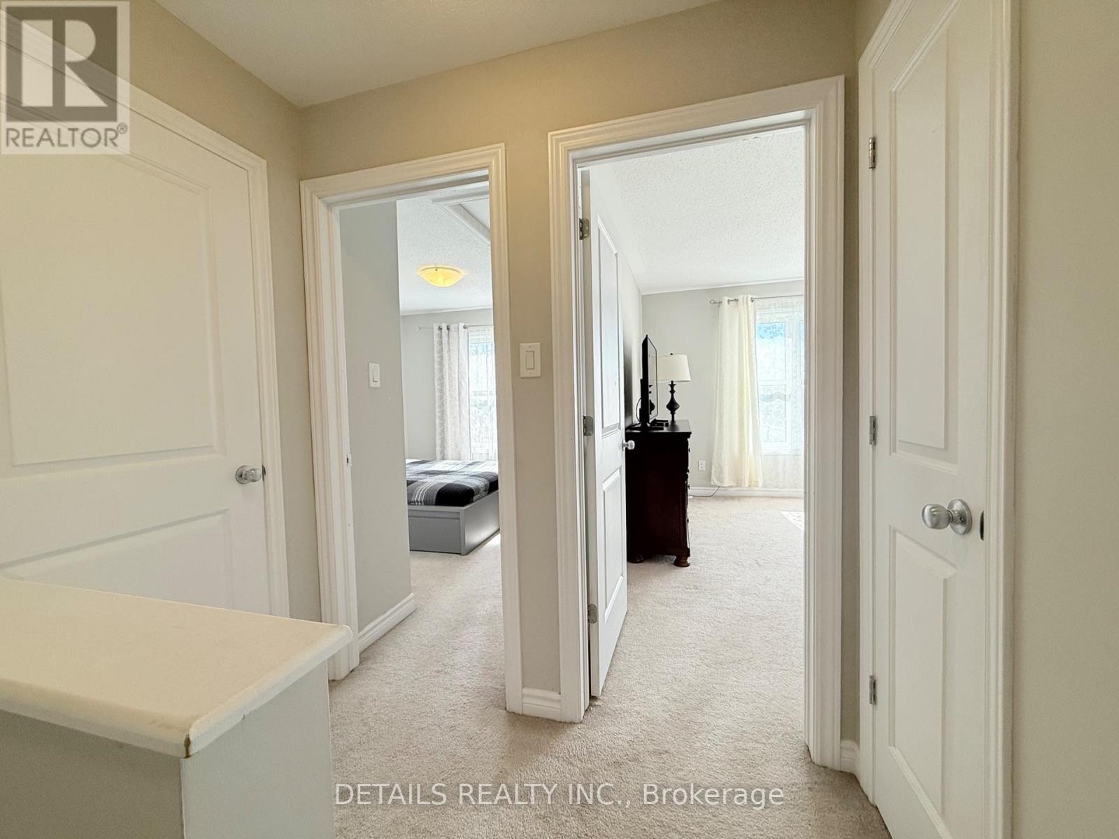 












B - 743 MAGNOLIA STREET

,
Ottawa,




Ontario
K4A3W4

