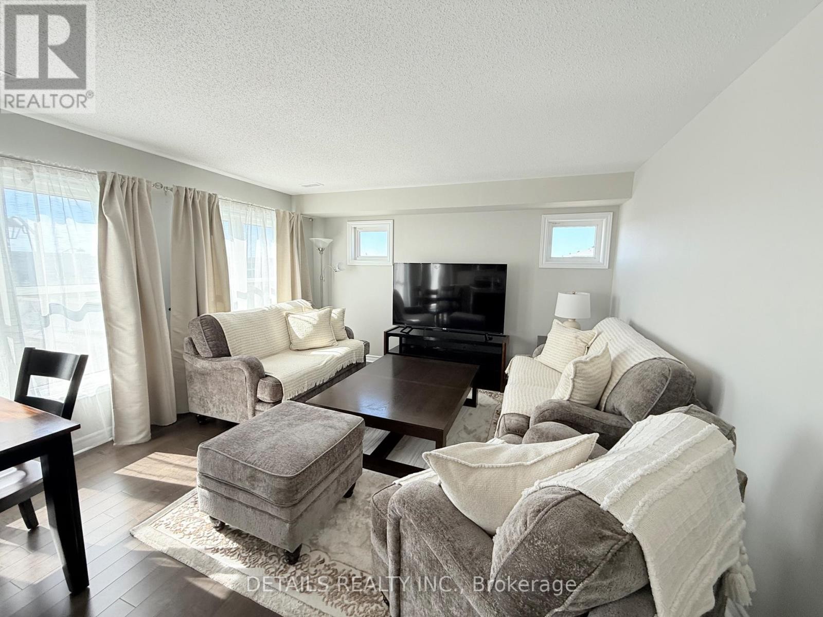 












B - 743 MAGNOLIA STREET

,
Ottawa,




Ontario
K4A3W4

