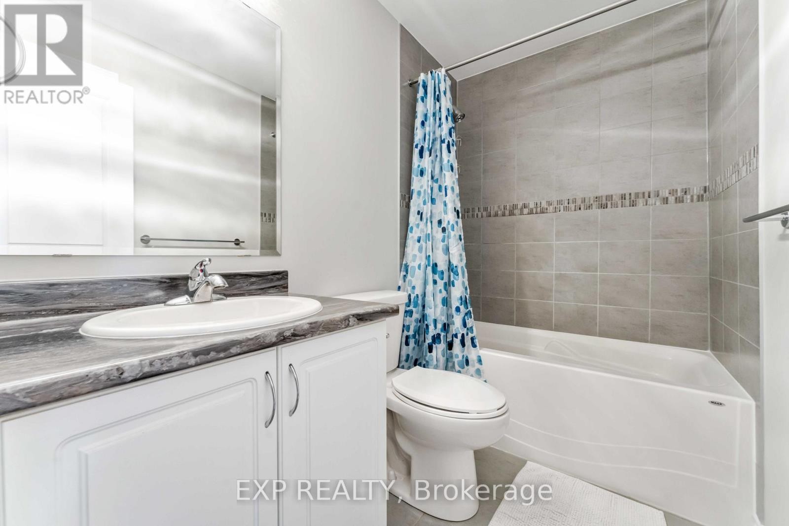 












347 MOUNTAIN SORREL WAY

,
Ottawa,




Ontario
K4A1H7

