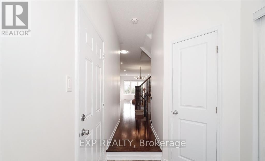 












126 AKERSON ROAD

,
Ottawa,




Ontario
K2M0B3

