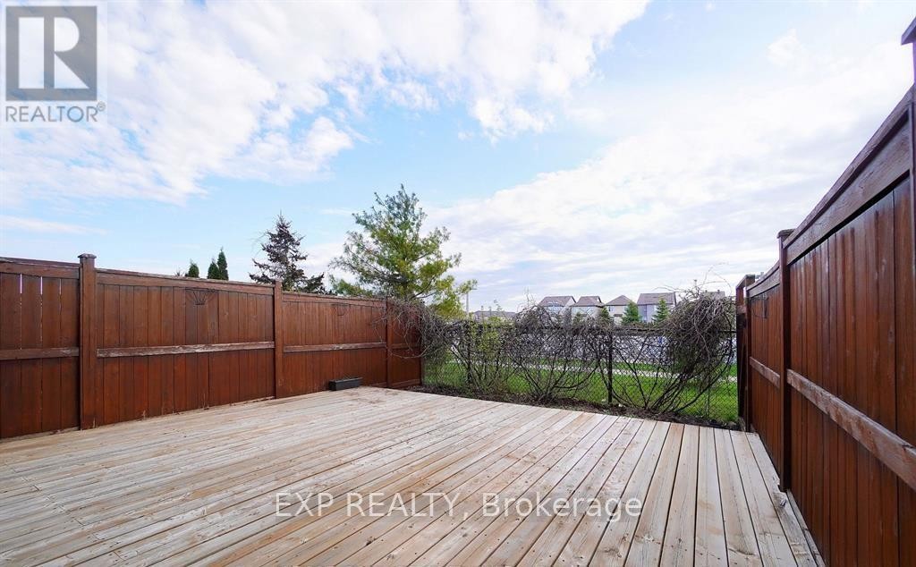 












126 AKERSON ROAD

,
Ottawa,




Ontario
K2M0B3

