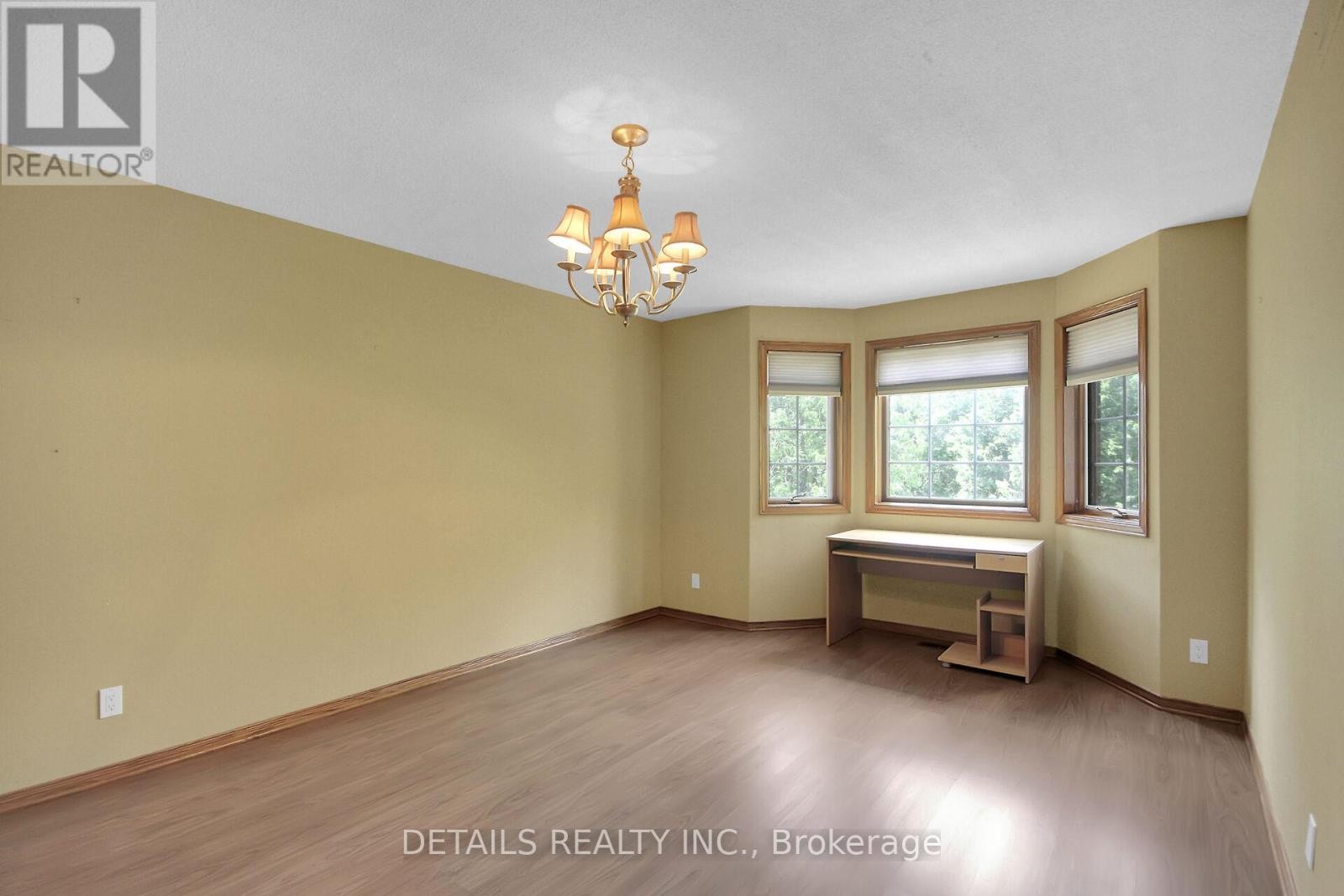 












1341 SHYLO CRESCENT

,
Ottawa,




Ontario
K4M1B7

