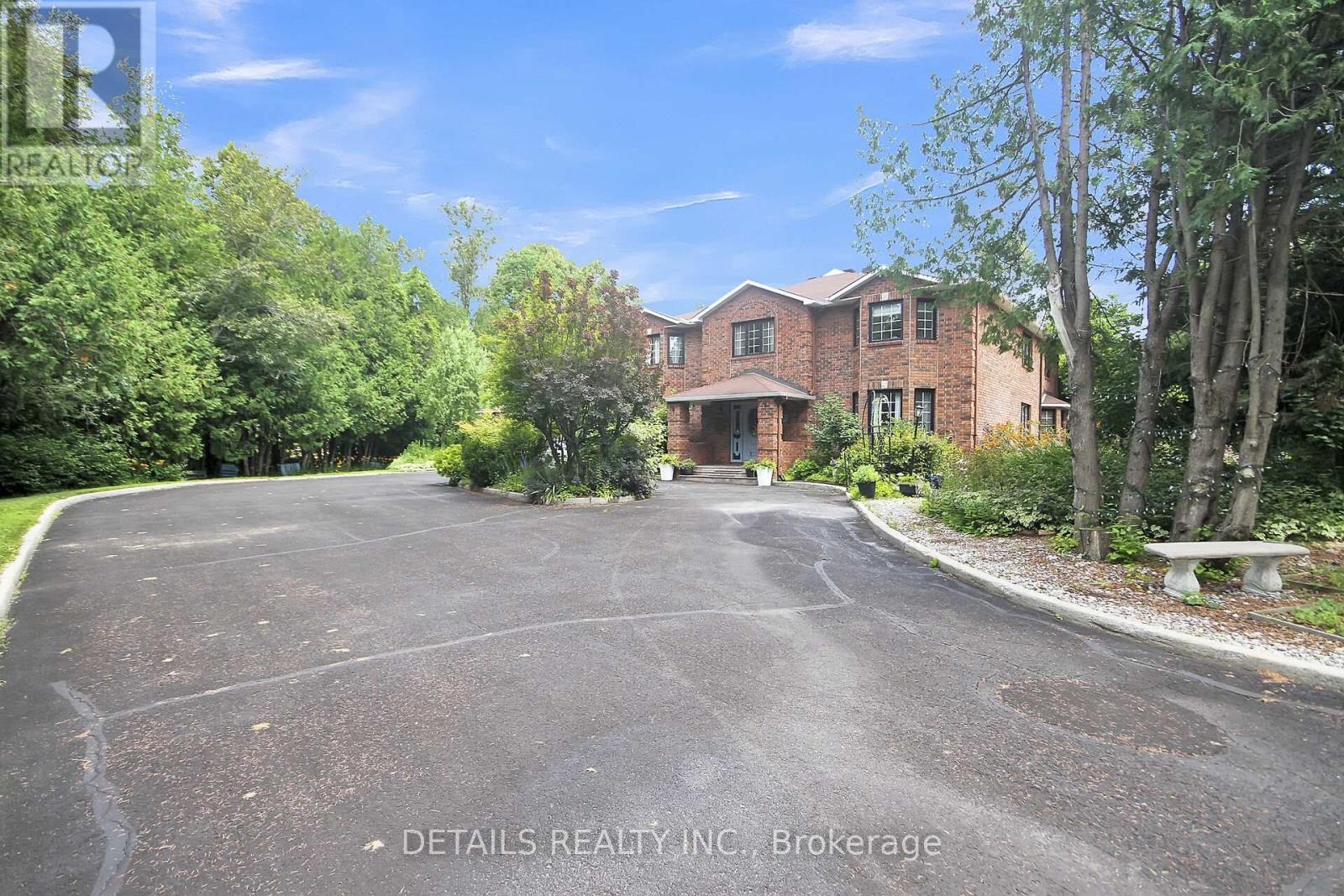 












1341 SHYLO CRESCENT

,
Ottawa,




Ontario
K4M1B7

