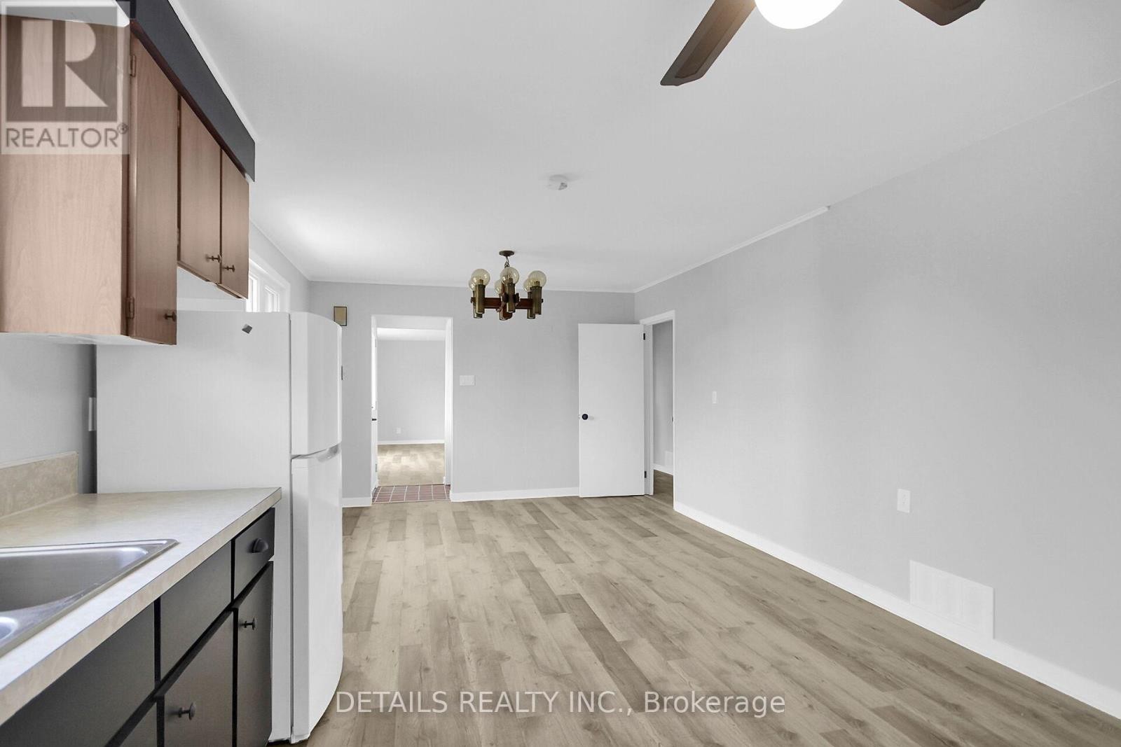 












13459 LOUCKS ROAD

,
North Dundas,




Ontario
K0C1H0


