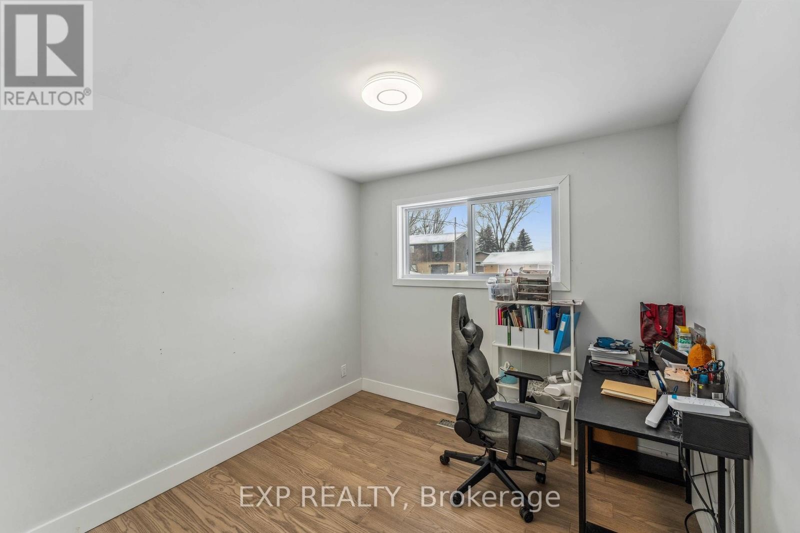 












A - 44 SHERRY LANE

,
Ottawa,




Ontario
K2G3L4

