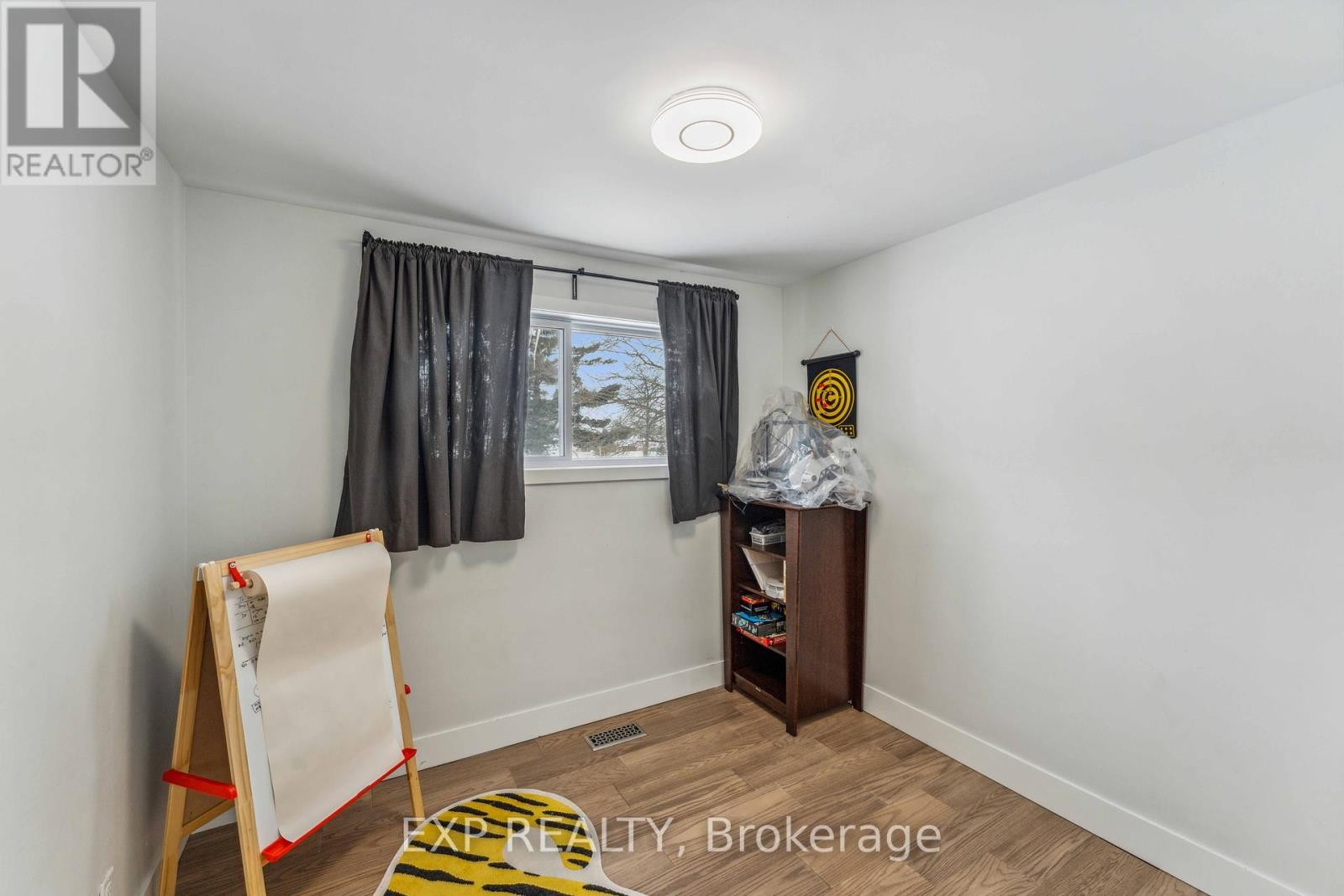 












A - 44 SHERRY LANE

,
Ottawa,




Ontario
K2G3L4

