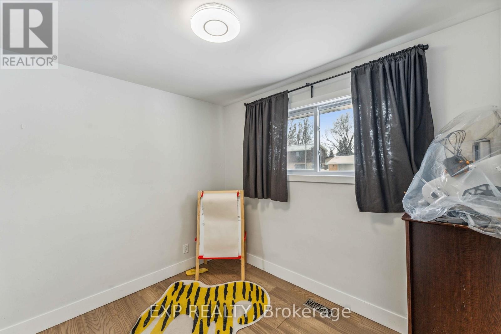 












A - 44 SHERRY LANE

,
Ottawa,




Ontario
K2G3L4

