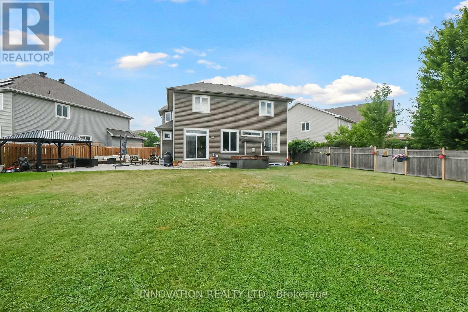 












710 WRANGLER CIRCLE

,
Ottawa,




Ontario
K2S0R2

