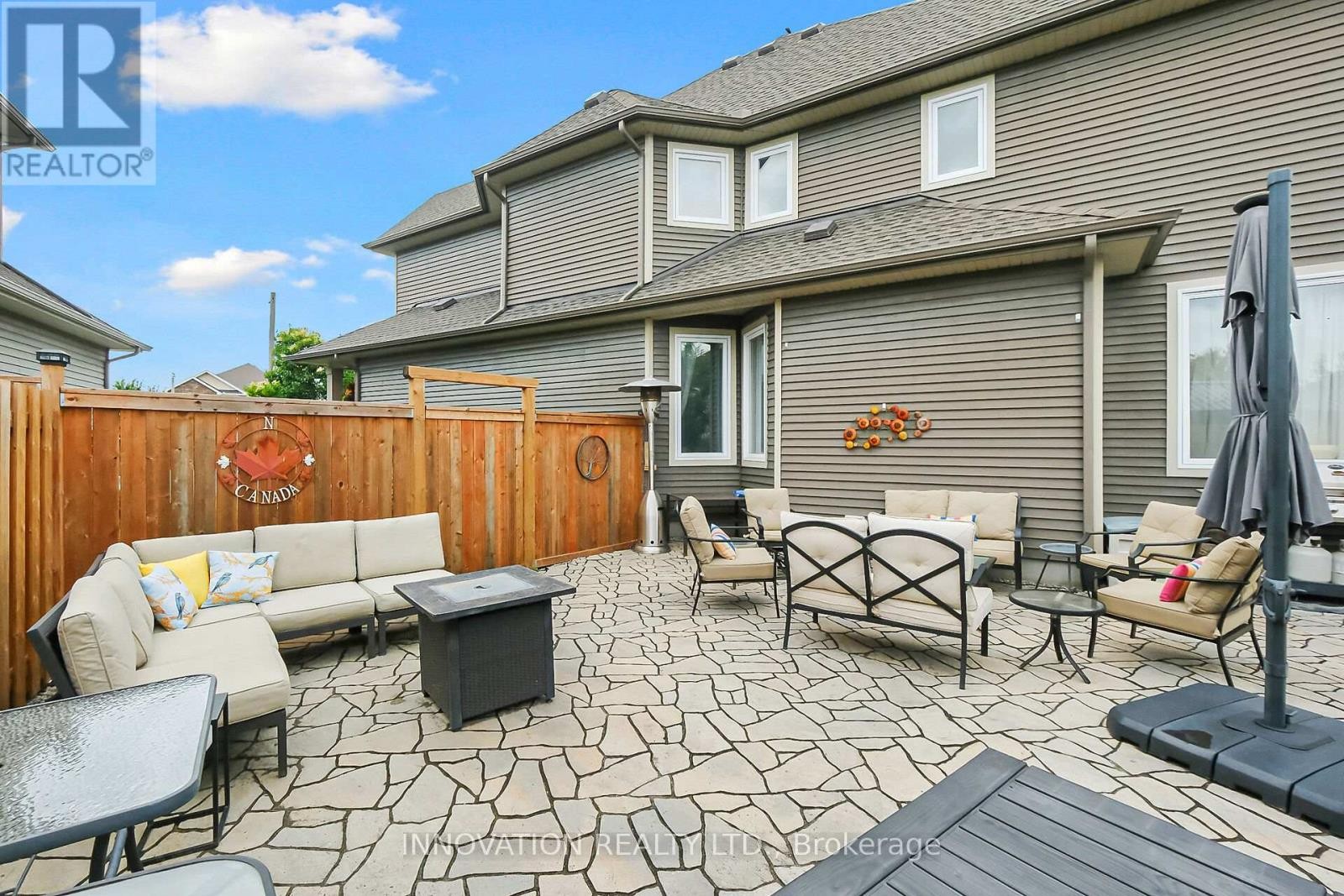 












710 WRANGLER CIRCLE

,
Ottawa,




Ontario
K2S0R2

