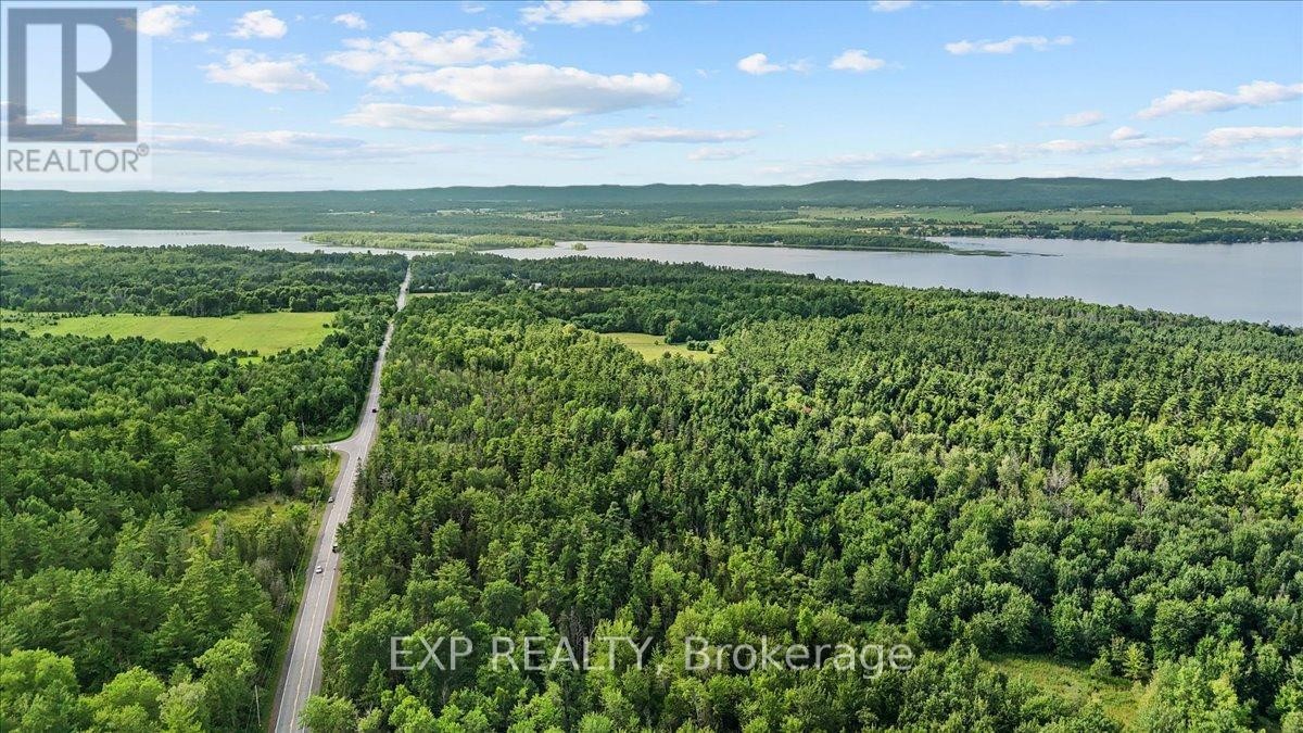 












LOT4758 DUNROBIN ROAD

,
Ottawa,







Ontario
K0A3M0

