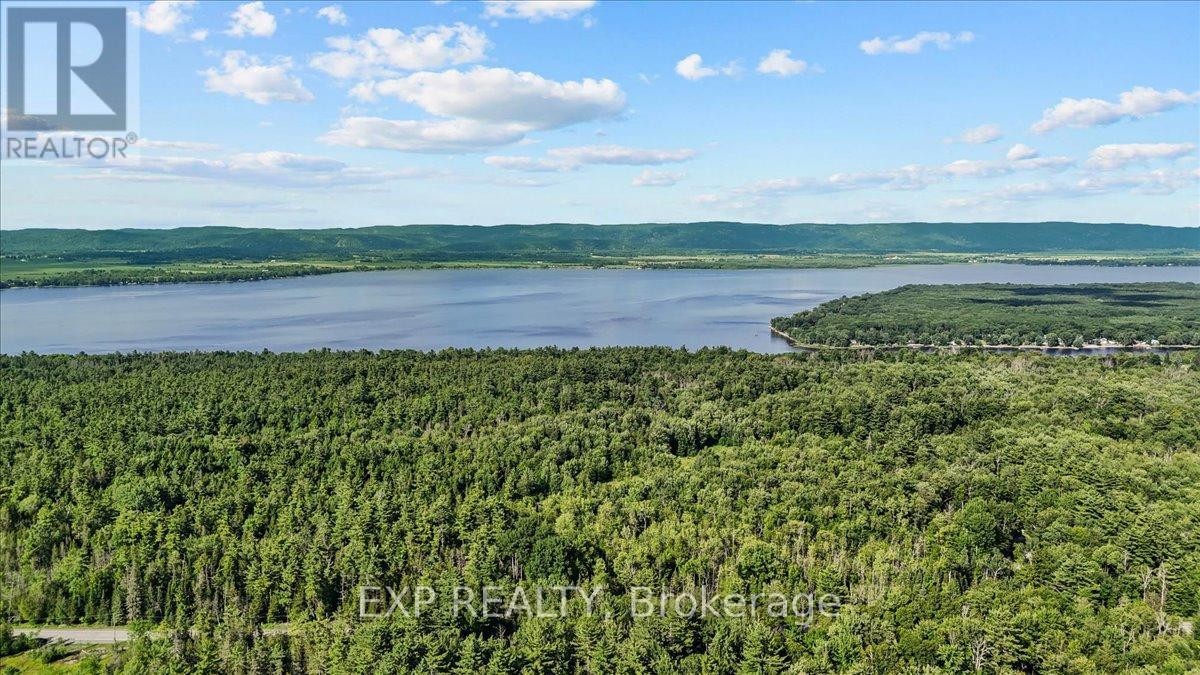 












LOT4758 DUNROBIN ROAD

,
Ottawa,







Ontario
K0A3M0

