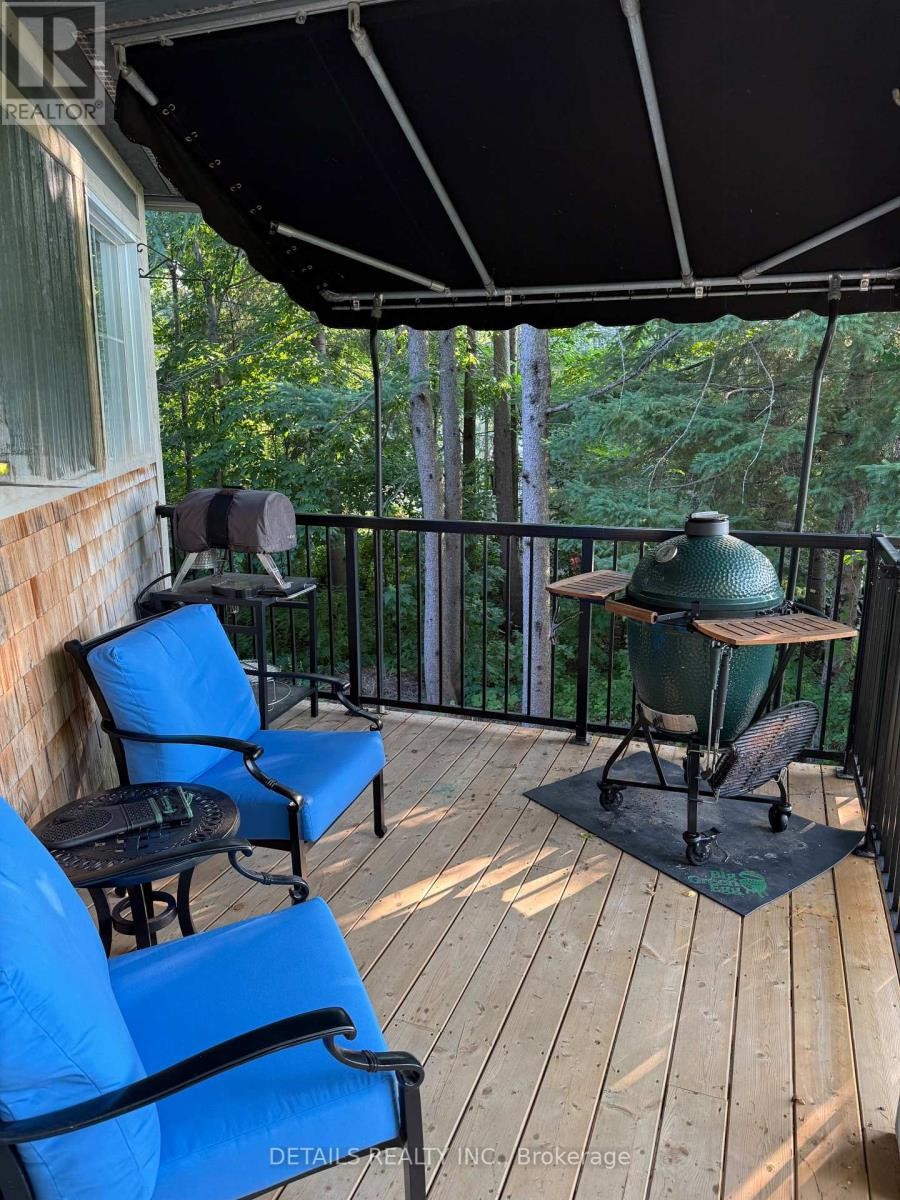 












46 MARSH SPARROW PRIVATE

,
Ottawa,




Ontario
K2K3P2

