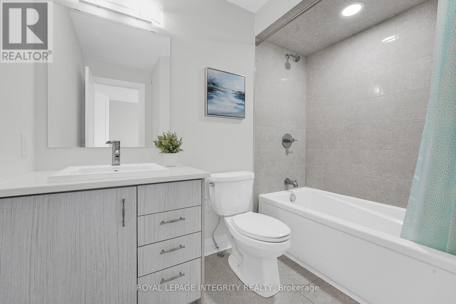 












276 MOUNT NEBO WAY

,
Ottawa,




Ontario
K1X0E1

