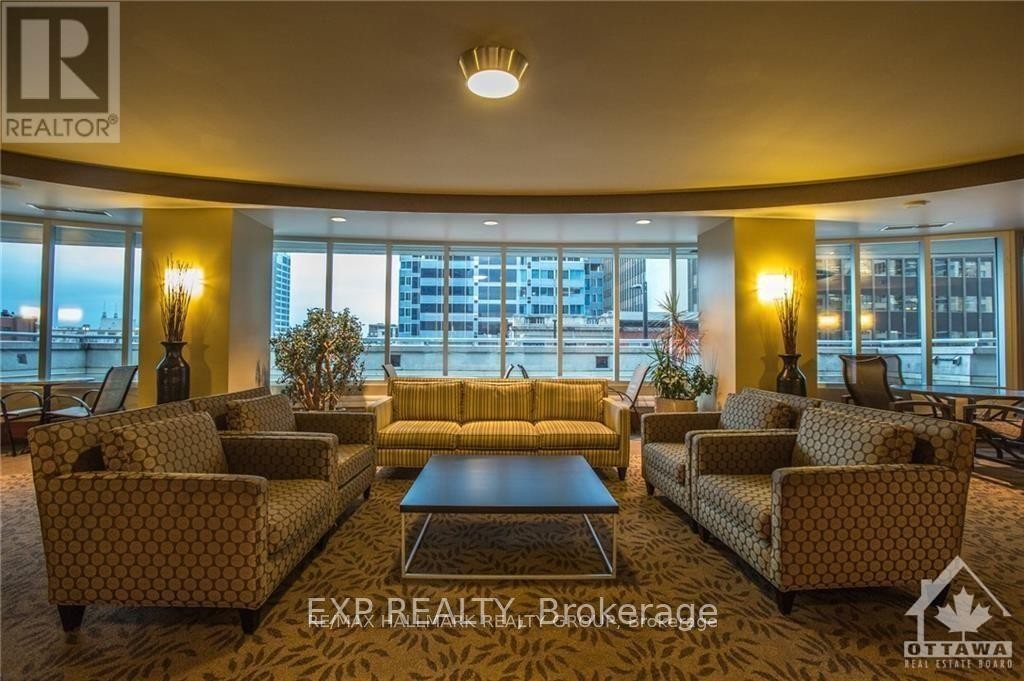 












1111 - 200 RIDEAU STREET

,
Ottawa,




Ontario
K1N5Y1

