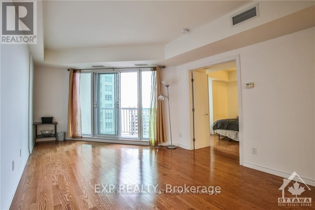 












1111 - 200 RIDEAU STREET

,
Ottawa,




Ontario
K1N5Y1

