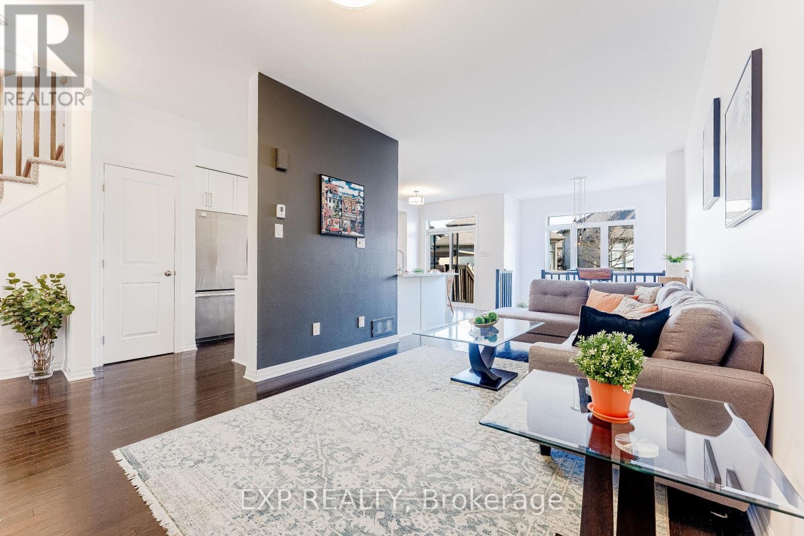 












137 HAWKESWOOD DRIVE

,
Ottawa,




Ontario
K4M0E6

