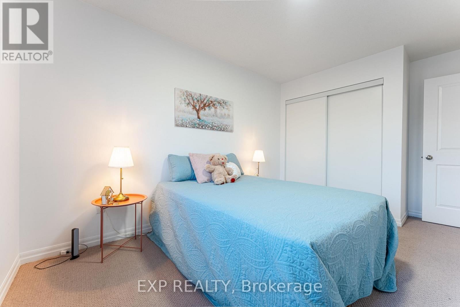 












137 HAWKESWOOD DRIVE

,
Ottawa,




Ontario
K4M0E6

