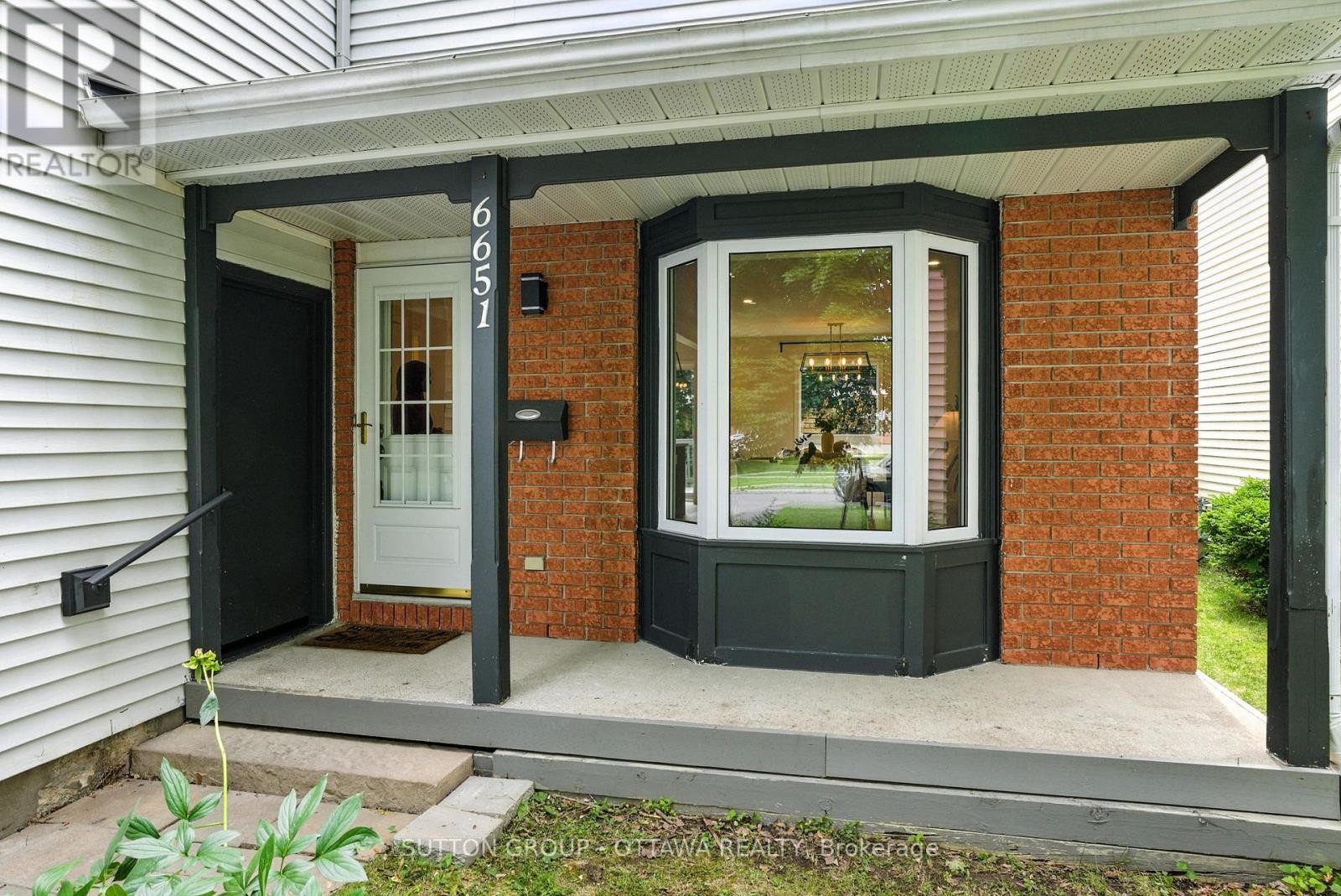 












6651 TOONEY DRIVE

,
Ottawa,




Ontario
K1C6P7

