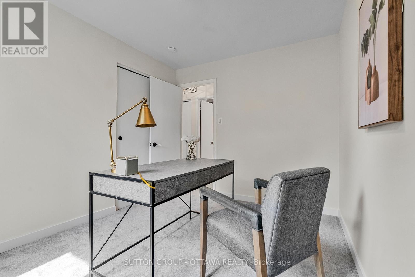 












6651 TOONEY DRIVE

,
Ottawa,




Ontario
K1C6P7


