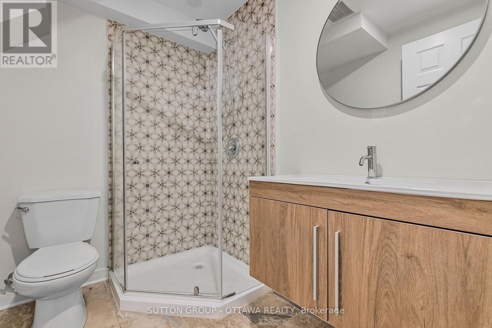 












6651 TOONEY DRIVE

,
Ottawa,




Ontario
K1C6P7

