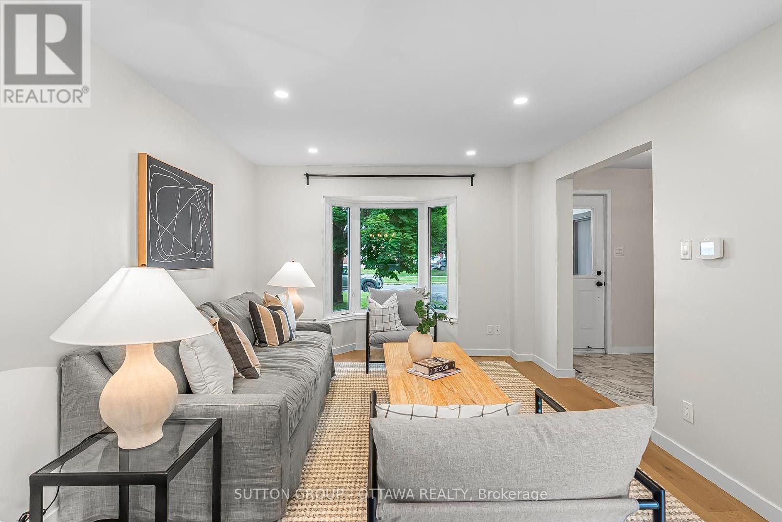 












6651 TOONEY DRIVE

,
Ottawa,




Ontario
K1C6P7

