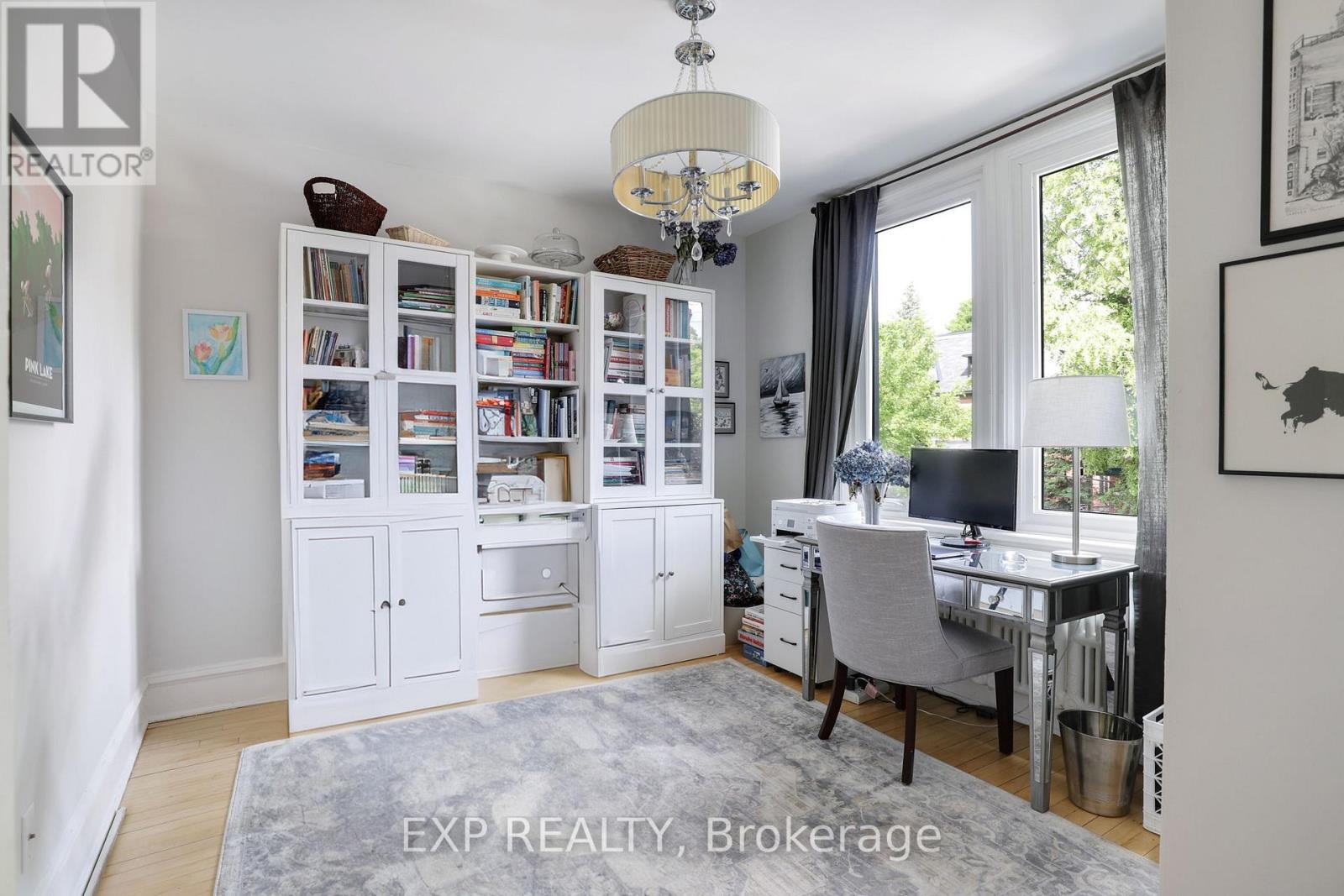 












22 DELAWARE AVENUE

,
Ottawa,




Ontario
K2P0Z3

