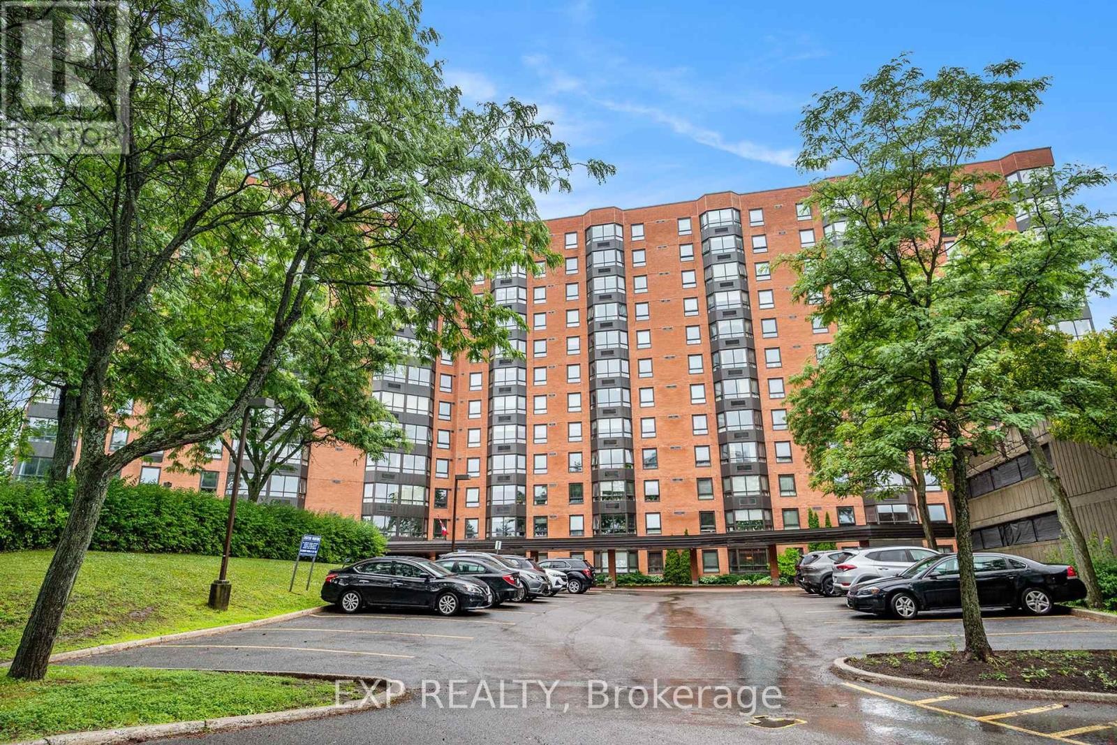 












107 - 80 SANDCASTLE DRIVE

,
Ottawa,




Ontario
K2H9E7

