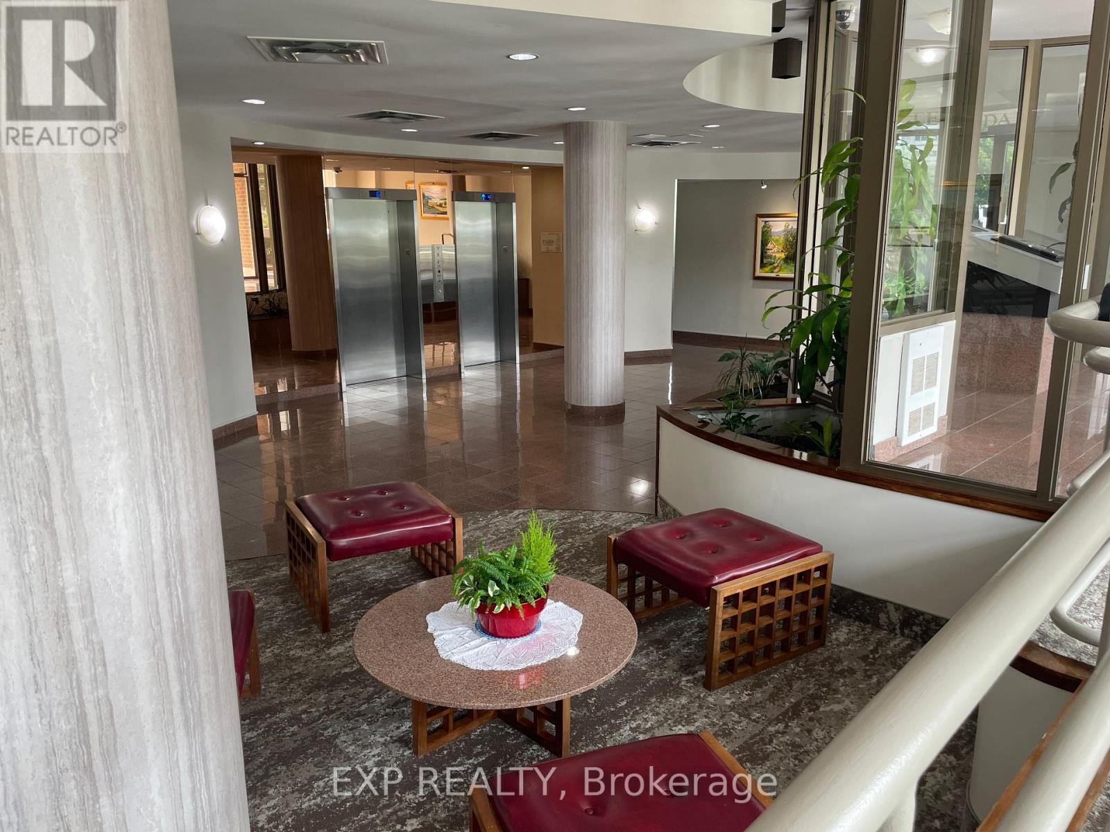 












1510 - 215 PARKDALE AVENUE

,
Ottawa,




Ontario
K1Y4T8

