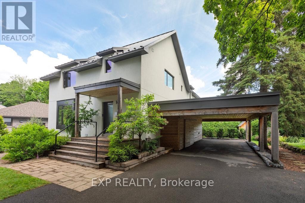 












179 MOUNTBATTEN AVENUE

,
Ottawa,




Ontario
K1H5V6


