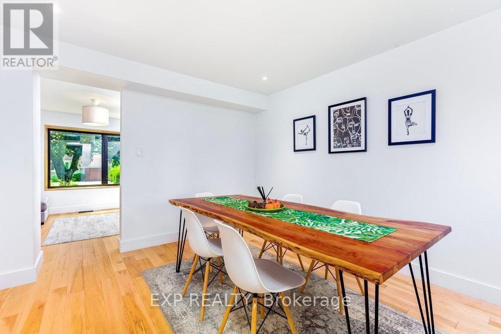 












179 MOUNTBATTEN AVENUE

,
Ottawa,




Ontario
K1H5V6

